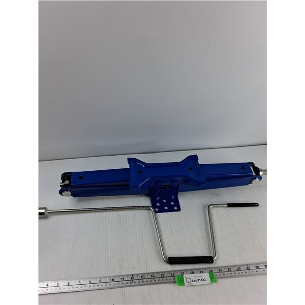 Carjack, Metal Crank - As IS CANNOT SHIP