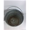 Image 6 : Motomaster Battery Charger, Galvanized Steel Utility Pail - As Is