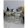 Image 4 : Black & Decker Food Processor, Grater, (2) Jars, Misc - As Is