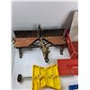Image 2 : Miter Box, Plastic Crate, Drywall Hawk, Misc -  PICK UP