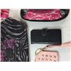 Image 6 : (3) Purses, Phone Case, Makeup Bag