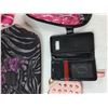 Image 7 : (3) Purses, Phone Case, Makeup Bag