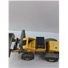 Image 4 : Tonka Bulldozer- 23" x 7"