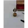 Image 3 : Miniature Oil Lamp And (3) Knives