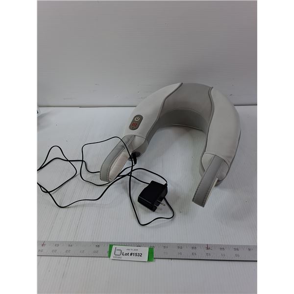 Homedics Vibration Neck Massager And Soothing Heat- Has Cord-Works