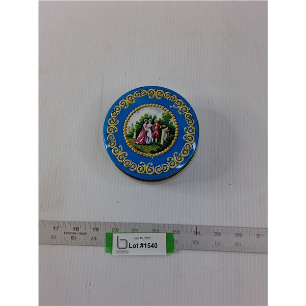 Riley's Toffee Tin-5" x 2"