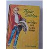 Image 2 : Trixie Belden Book-6.5" x 8.5"- Hardcover- Rips
