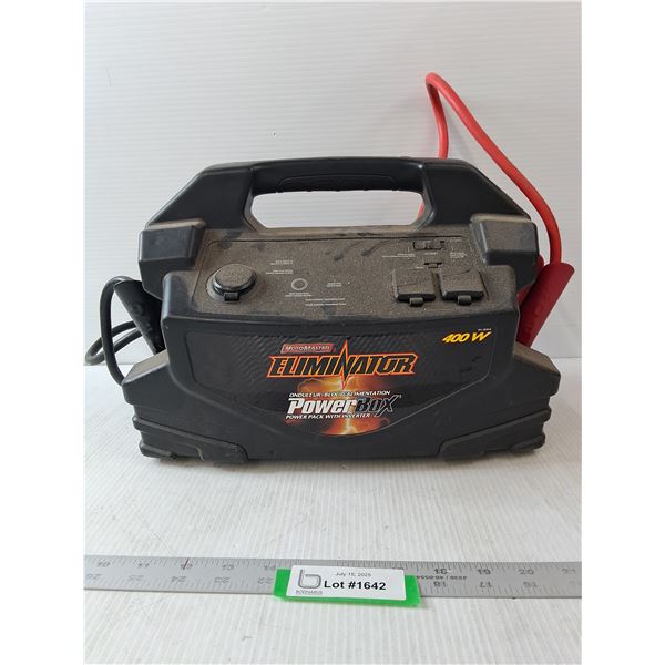Motomaster Eliminator Power Box- 14" x 11"
