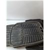 Image 4 : (7) Black Car Floor Mats