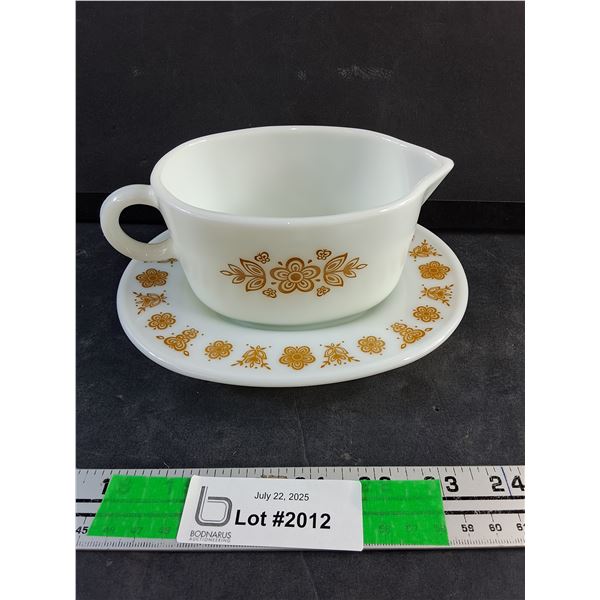 Pyrex Gravy Boat