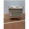 Image 1 : * Danby Window Air Conditioner - Powers On - 22.25"w x 22"d x 16" T - CANNOT SHIP