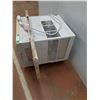 Image 5 : * Danby Window Air Conditioner - Powers On - 22.25"w x 22"d x 16" T - CANNOT SHIP