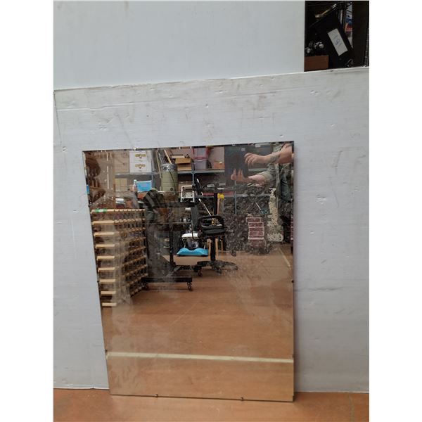 * Wonder Glo Mountable Mirror - 30" x 40" - CANNOT SHIP