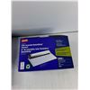 Image 4 : (3) 4 1/8'' x 9 1/2'' Quickstrip Closure Envelopes