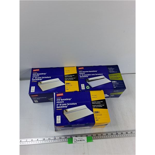 (3) 4 1/8'' x 9 1/2'' Quickstrip Closure Envelopes