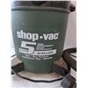 Image 3 : Shop Vacuum 5 Gallon- 20" x 12"- Tested  -  PICK UP