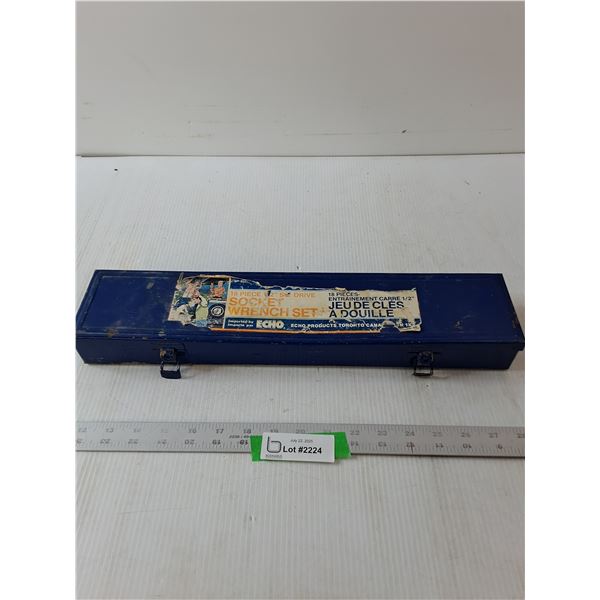 Echo (18 piece) Socket Wrench Set- 17" x 2" x 4"