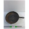 Image 1 : 12" Cast Iron Frying Pan