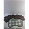 Image 1 : Dog Paw and Bone Themed Mats 19" x 11"