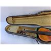 Image 2 : Vintage Violin with 30" Case - Pickup Preferred