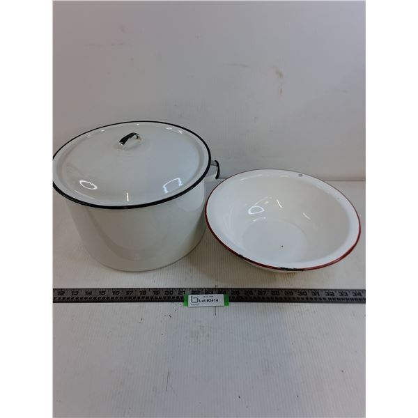 Vintage Enamel Stock Pot & Wash Basin