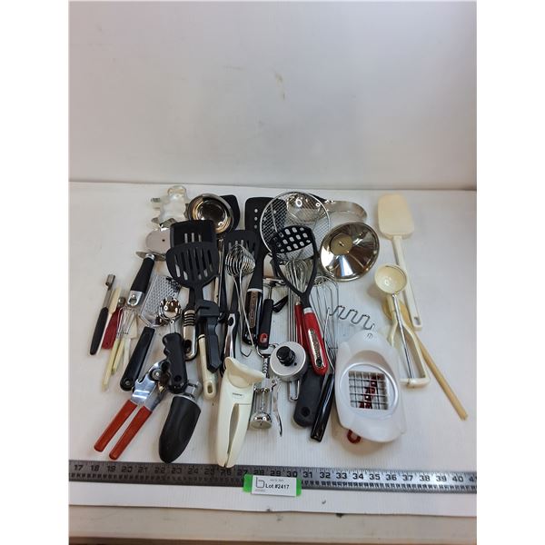 Assorted Kitchen Utensils