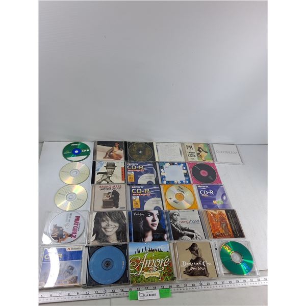 (27) CDS - Nora Jones, Bruno Mars, Jennifer Lopez, Misc