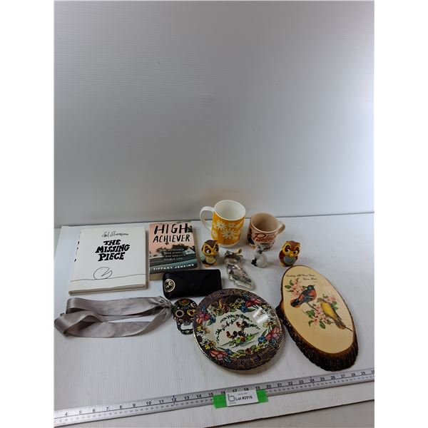 Salt & Pepper Shaker, California Pen Holder, (2) Mugs, Misc