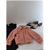 Image 4 : Tank Top Size Small, Sweater Toddlers Size 4, High Heels 39 1/2
