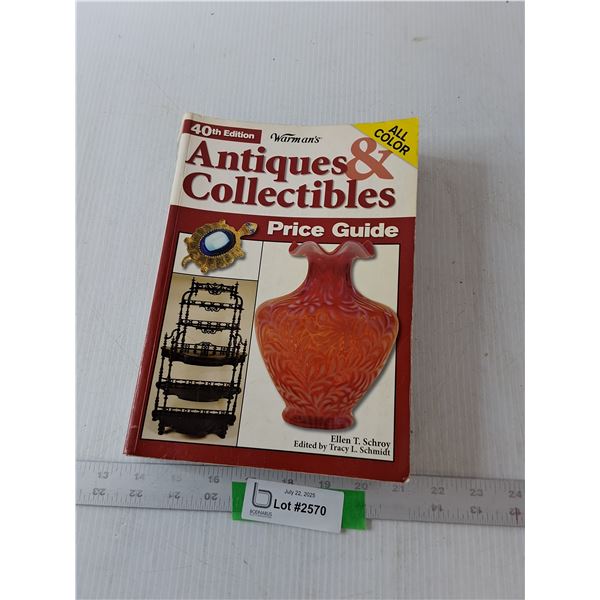 40th Edition Antiques & Collectibles Price Guide Book- 7" x 10"