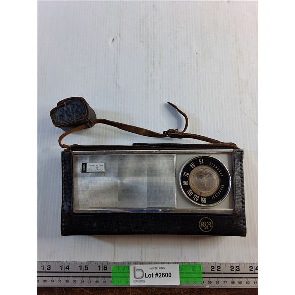 Vintage RCA 8 Transistor Super Fringe Radio - As Is