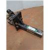 Image 4 : ** Trailer Hitch - 2 1/4" Ball - CANNOT SHIP