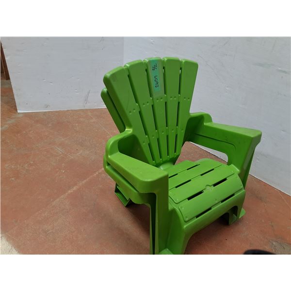 ** Green Children's Lawn Chairs - CANNOT SHIP