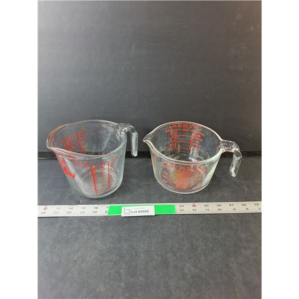 (2) Glass Measuring Cups- Pyrex & Fire King