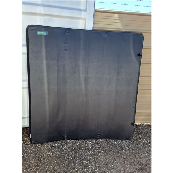 **Freedom Trifold Truck Tonneau Cover - 5ft Long x 5Ft Wide (Short Box) - CANNOT SHIP