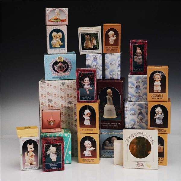 25pc Precious Moments Figurines & Ornaments