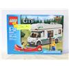 Image 1 : LEGO CAMPER VAN SET