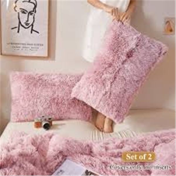 NEW XEGE FAUX FUR PILLOW THROW CASES SET OF 2 PINK