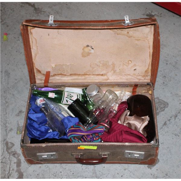 ANTIQUE SUITCASE FULL OF OLD BOTTLES