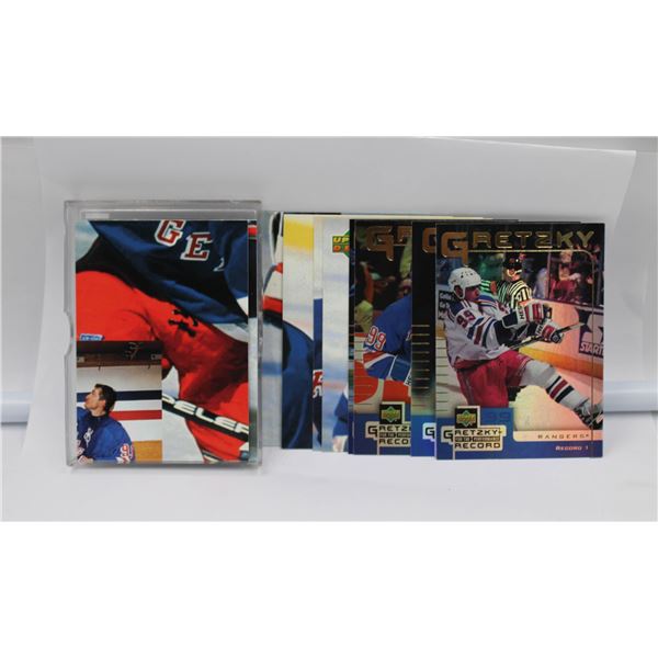 CLEAR DECK BOX OF UNCOUNTED UNSORRTED NHL CARDS