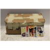 Image 1 : UNCOUNTED BOX OF NHL HOCKEY CARDS