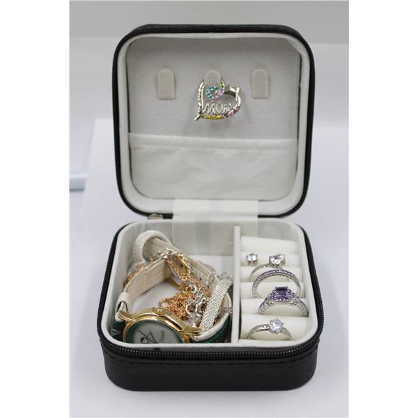 TRAVELING BOX WITH JEWELRY