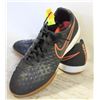 Image 1 : LADIES NIKE MAGISTAX SZ 6.5 IN EXCELLENT