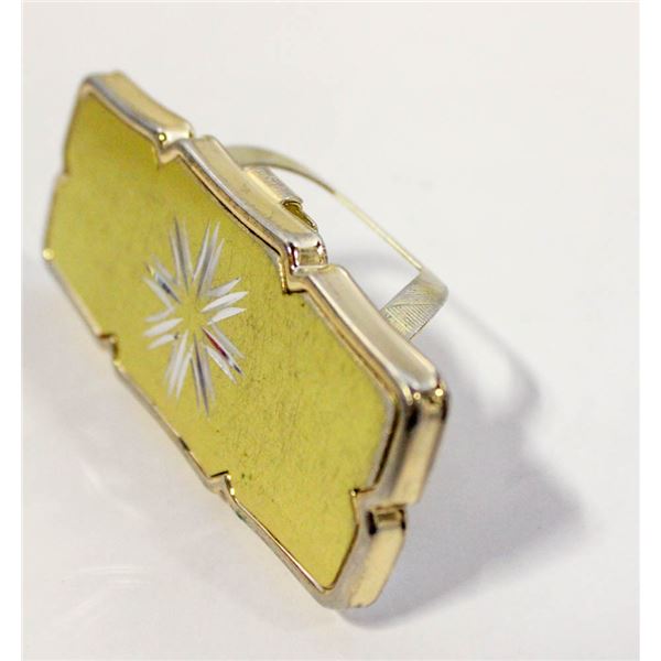 VINTAGE LIPSTICK HOLDER GOLD COLOUR W/STAR