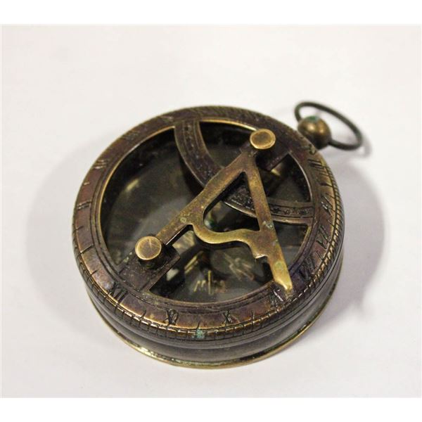 ANTIQUE BRASS MARATIME COMPASS