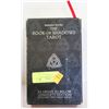 Image 1 : THE BOOK OF SHADOWS TAROT CARD SET AND BOOK