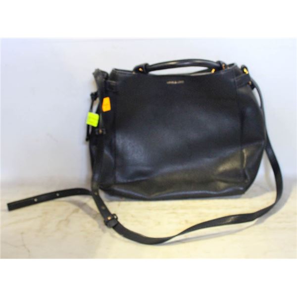 LOVE AND LORE BLK PURSE
