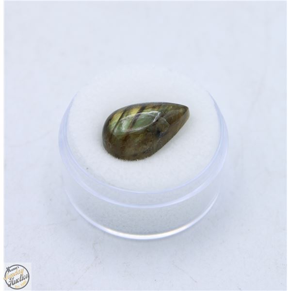 7.5 CARATS LABRADORITE CABOCHON GEMSTONE