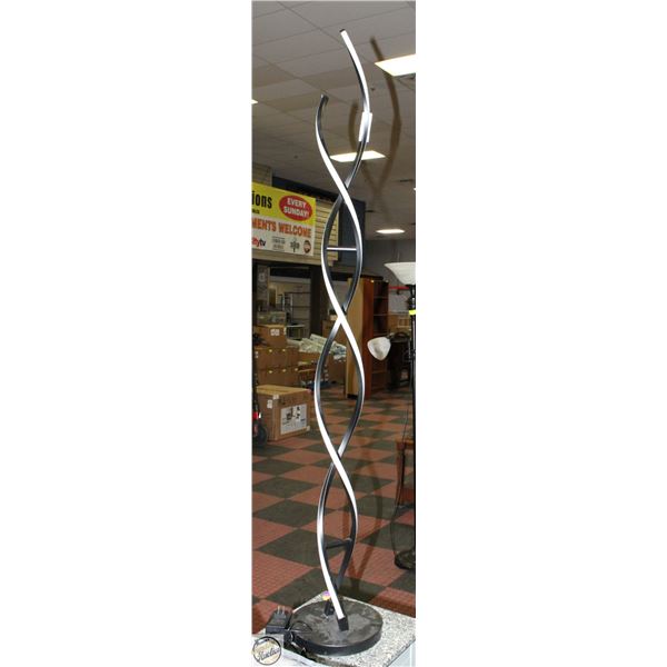 SWIRL FLOOR LAMP