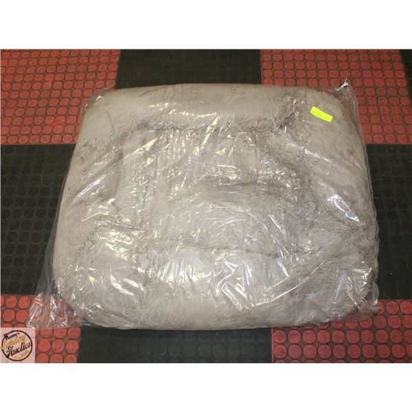 NEW 32 X 30" DOG BED
